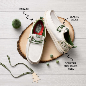 wally funk retro christmas egret/multi