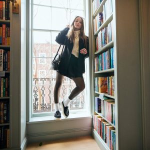 austin lift suede stud black