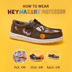 letter r patch r black/white